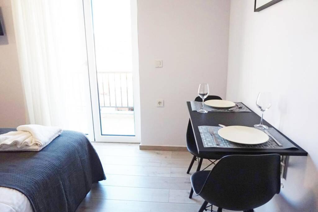 חאניה C-Home Studio In The Heart Of Chania מראה חיצוני תמונה